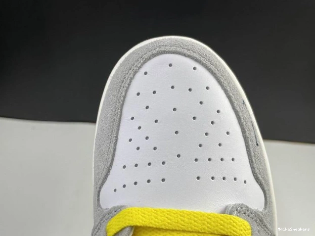 MaikeSneakers Air CW6576-100 High Light Switch Jordan 1 Smoke 0722